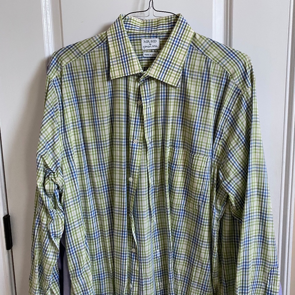 Men’s long sleeved shirt